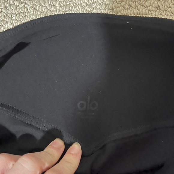 Alo size Large leggings - Picture 3 of 4